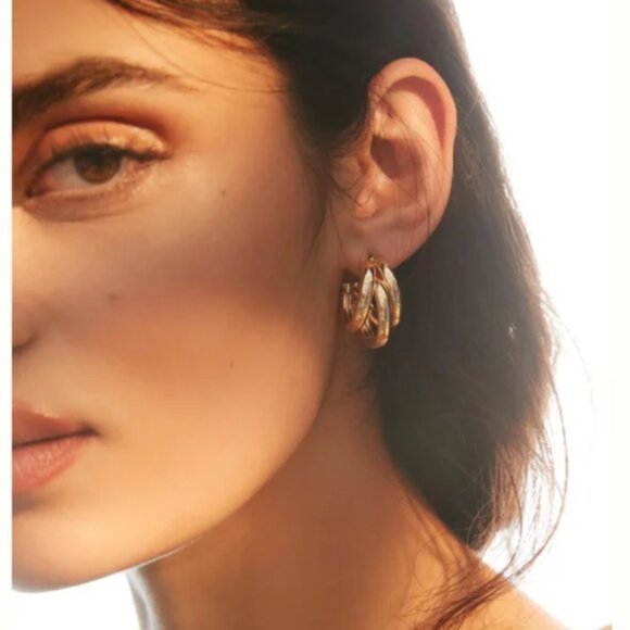 ANTHRO ALEX TRIPLE RING GOLD HOOPS - Picture 5 of 7